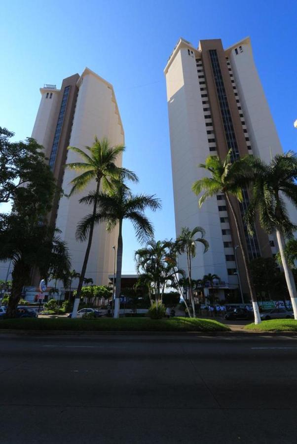Suites Torres Gemelas Vip Акапулько Экстерьер фото